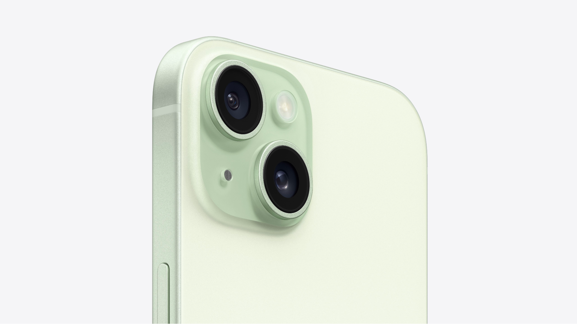 Mặc dù chuyển sang kính nhám song mặt lưng của iPhone 15 Plus vẫn có độ bóng nhẹ giúp màu sắc trở nên tươi sáng, trẻ trung hơn